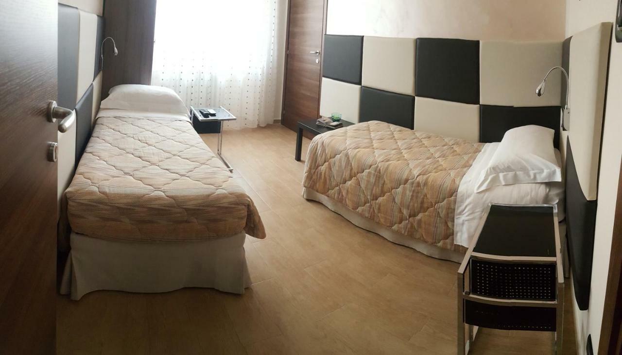 B&B Il Viandante 梅萨涅 外观 照片